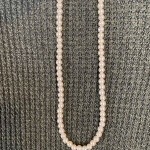 Elegant Vintage Pearl Necklace